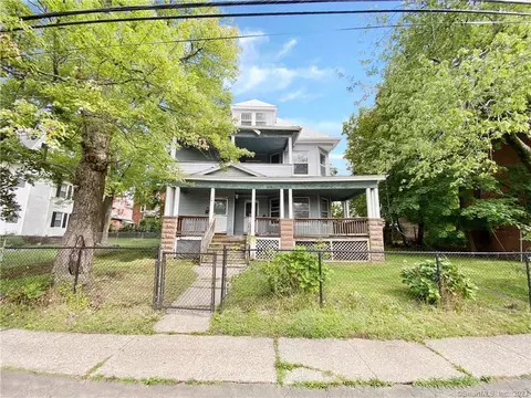 76 Baltimore St, Hartford, CT 06112