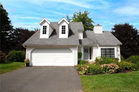 47 Stratton Forest Way, Simsbury, CT 06070