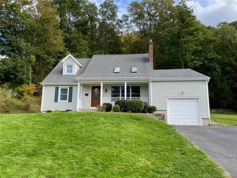 50 Fairfield Pl, Beacon Falls, CT 06403