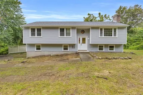 19 Old Army Rd, Watertown, CT 06795