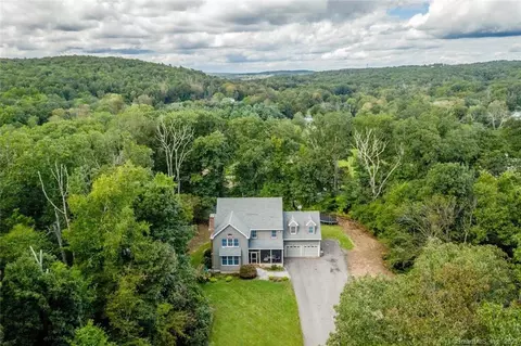 34 R Goldfinch Rd, Durham, CT 06422