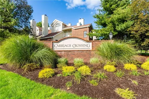 82 Carriage Crossing Ln #82, Middletown, CT 06457