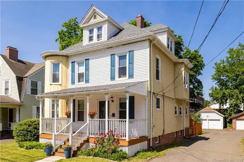 41 Liberty St, New Britain, CT 06052