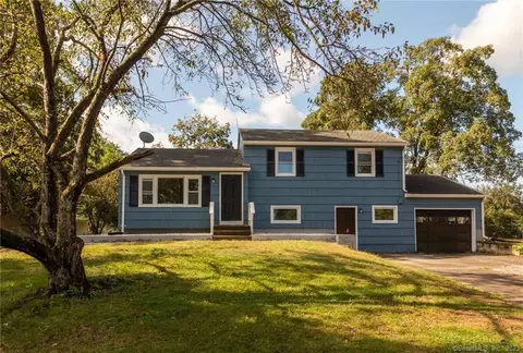 26 Allen Dr, South Windsor, CT 06074