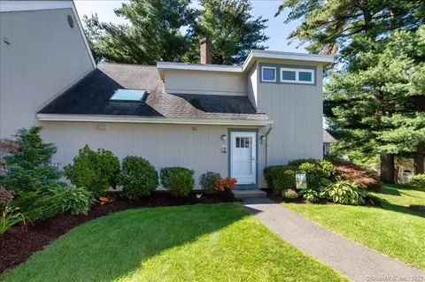 91 Stratton Forest Way #91, Simsbury, CT 06070