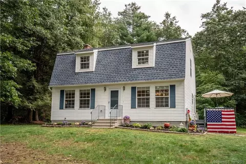 30 Windswept Dr, Woodstock, CT 06281