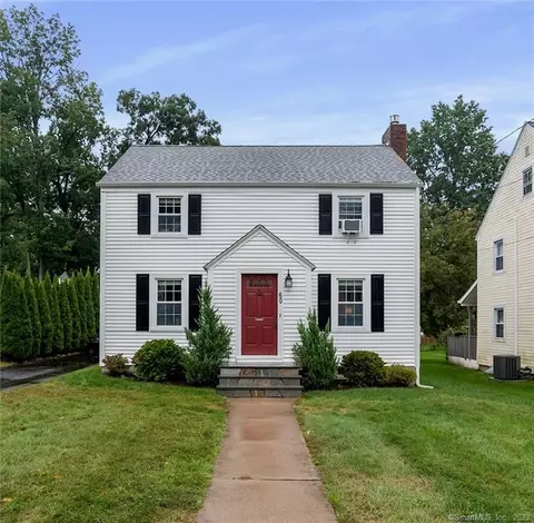 60 Argyle Ave, West Hartford, CT 06107