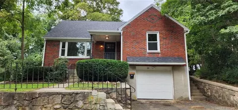 29 Dwyer Pl, Torrington, CT 06790