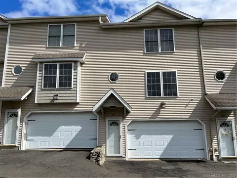 180 Grilleytown Rd #12, Waterbury, CT 06704