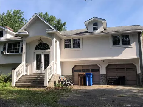 3 John Dominick Dr, Shelton, CT 06484