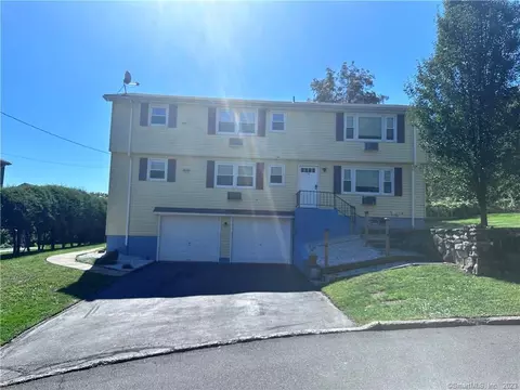 24 Randolph Ct, New Britain, CT 06053