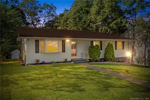 84 Clematis Ave, Waterbury, CT 06708
