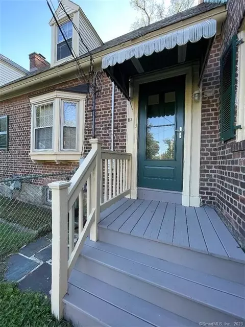 113 Alsace St, Bridgeport, CT 06604