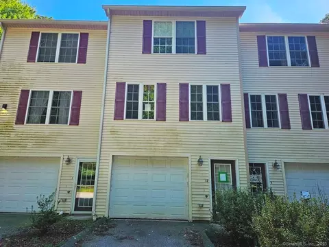 114 Baltic Hanover Rd #2, Sprague, CT 06330