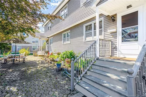 198 Ely Ave, Norwalk, CT 06854