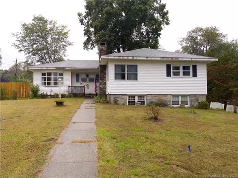 81 Ventura Dr, Brooklyn, CT 06234