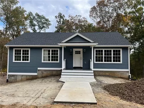 114 Brown Rd, Voluntown, CT 06384
