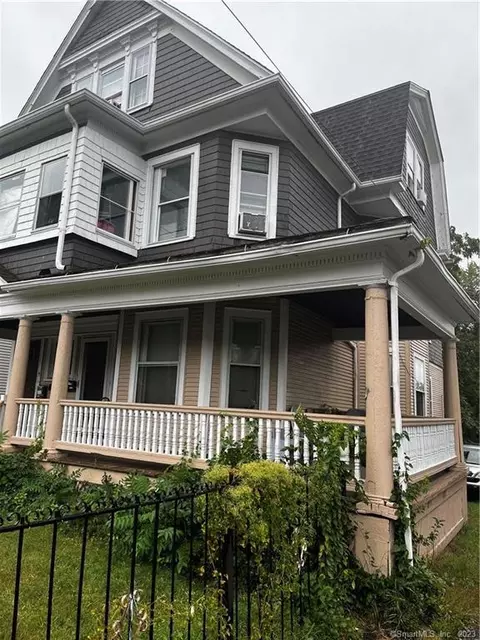 224 Vine St, Hartford, CT 06112