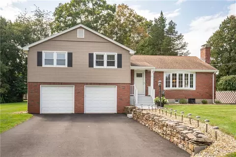 41 Waters Ave, Rocky Hill, CT 06067