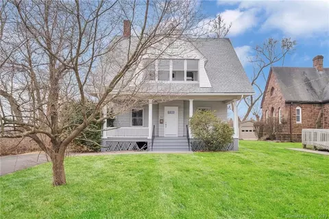 52 Church St, Windsor Locks, CT 06096