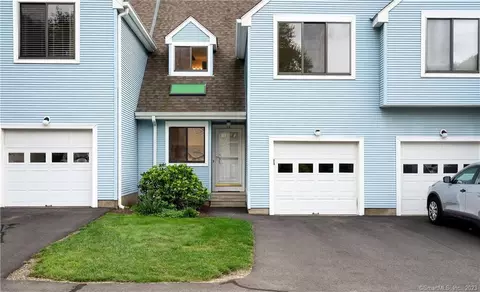 13 Redstone Way #13, Farmington, CT 06032