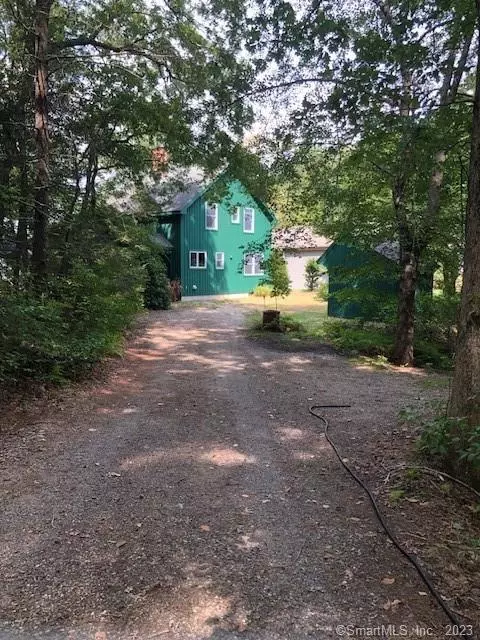 49 Sawmill Rd, Killingly, CT 06241