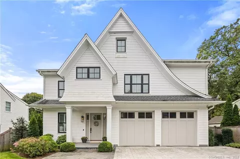 19 Vani Ct, Westport, CT 06880