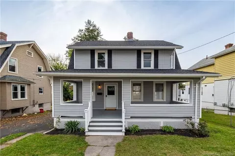 135 Cheshire St, Hartford, CT 06114
