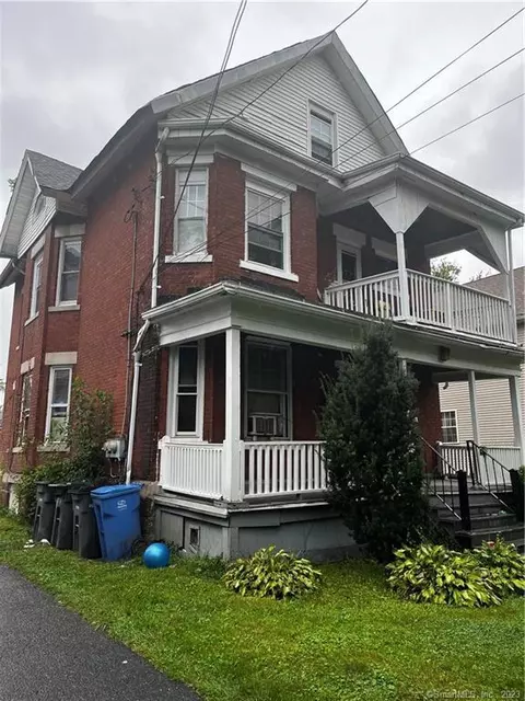 49 Burton St, Hartford, CT 06112