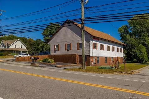 614 Norwich Rd, Plainfield, CT 06374