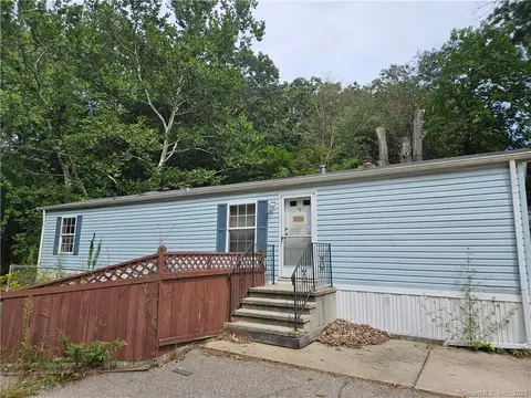 23 Hunters Rd #9T, Norwich, CT 06360