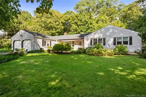 10 Belair Rd, Norwalk, CT 06850