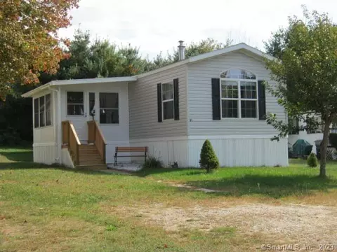 21 Wayne Dr, Windham, CT 06256