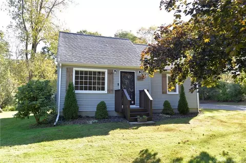 35 Hodge Rd, Marlborough, CT 06447