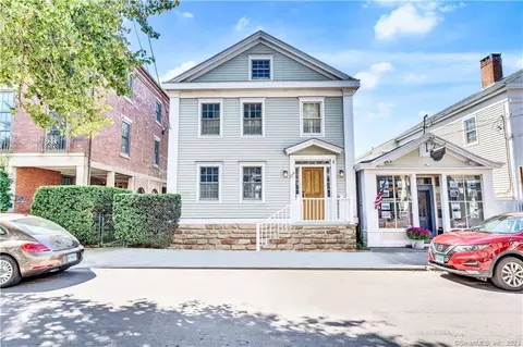 106 Water St, Stonington, CT 06378