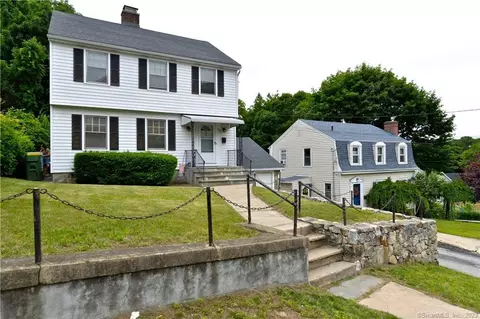 128 Ledgeside Ave, Waterbury, CT 06708