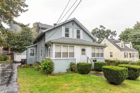 34 Davenport St, New Britain, CT 06051