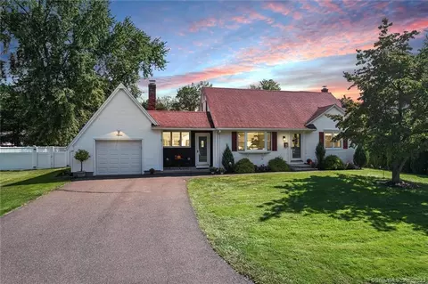 19 Windham Rd, Enfield, CT 06082