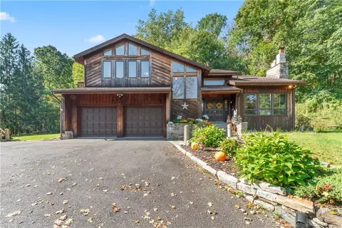 54 Pond Brook Rd, Newtown, CT 06470
