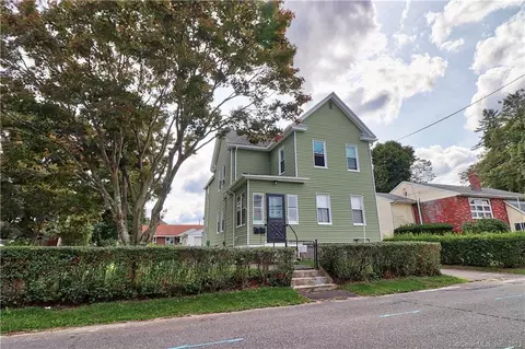 67 Avon Ave, Waterbury, CT 06708