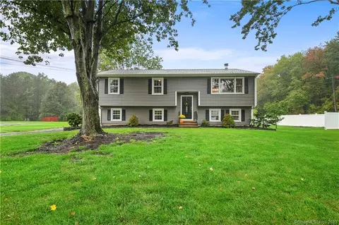 12 Echo Valley Rd, Southington, CT 06479