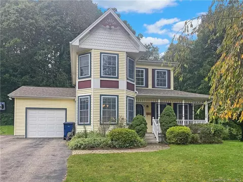 304 North St, Windham, CT 06226