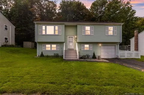 158 Julia Ter, Middletown, CT 06457
