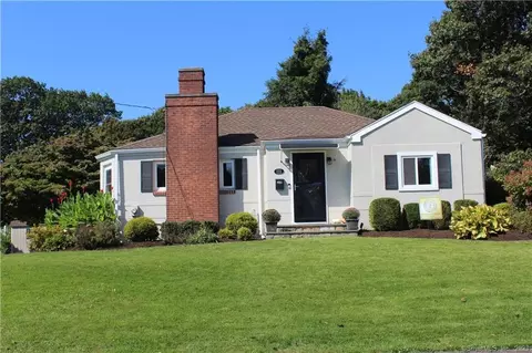 111 Osborne St, Stratford, CT 06614