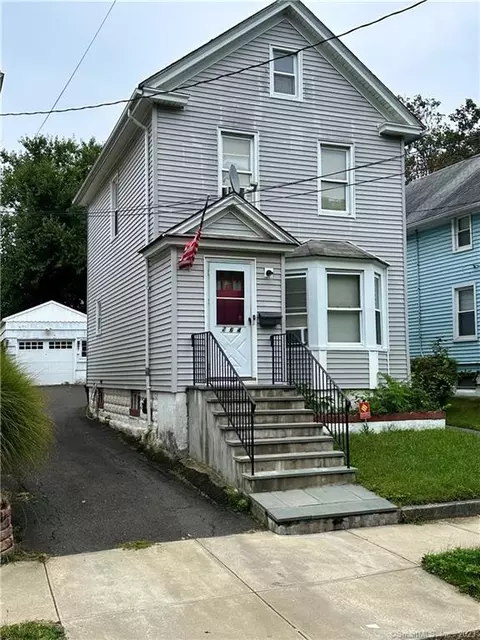 264 West Ave, Stratford, CT 06614