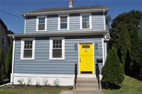 249 Helen St, Hamden, CT 06514