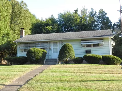 9 Strong Ave, Vernon, CT 06066