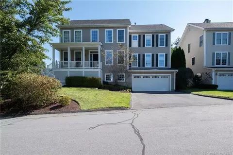 3 Eagle Dr #3, Southbury, CT 06488
