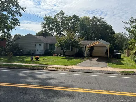 267 Poquonock Ave, Windsor, CT 06095