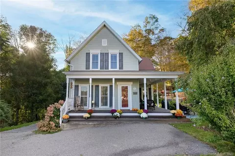 11 Lathrop Ave, Norwich, CT 06360